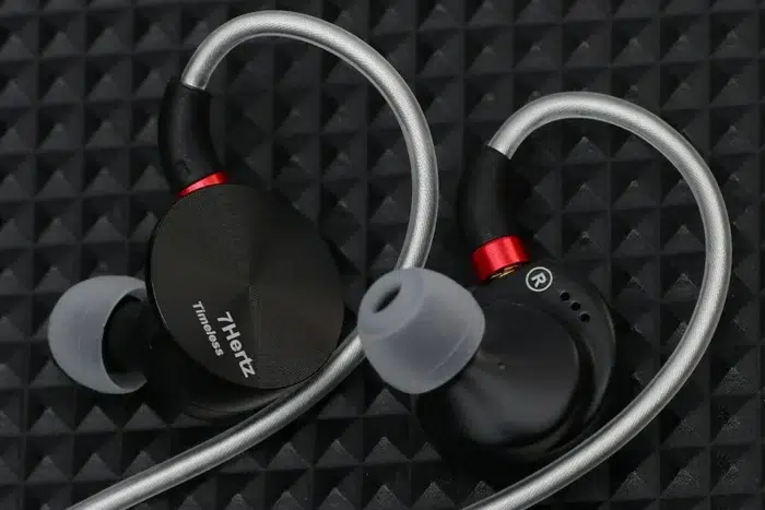 7HZ Timeless II – IEM Planar Magnético com Revestimento Duplo