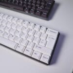 Conjunto de Keycaps Personalizados em Branco – Layout Português ISO-PT